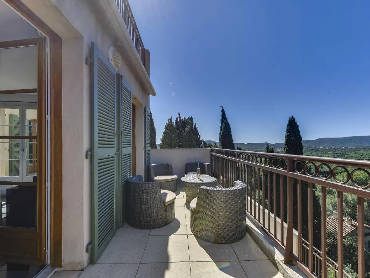 Apartment Les Terrasses De Grimaud By Interhome
