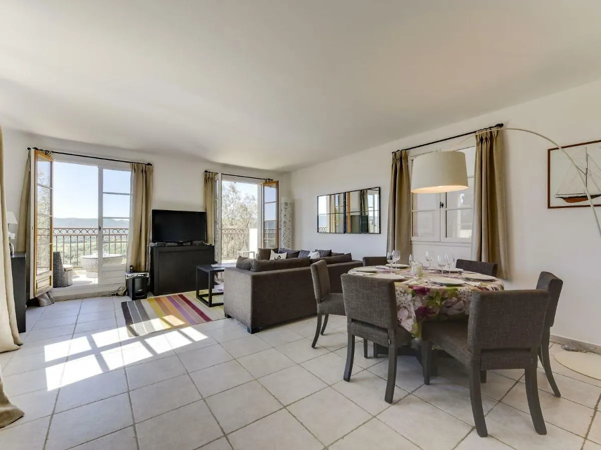 Apartment Les Terrasses De Grimaud By Interhome